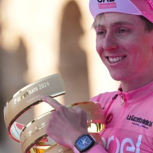 Tadej Pogačar won the 2024 Giro d’Italia is dominating fashion.