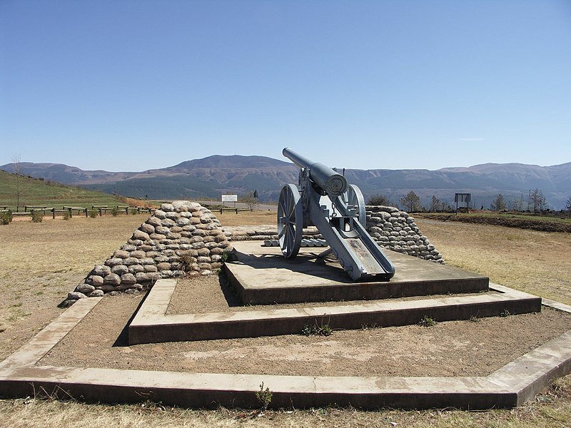 The monument at Long Tom Pass
